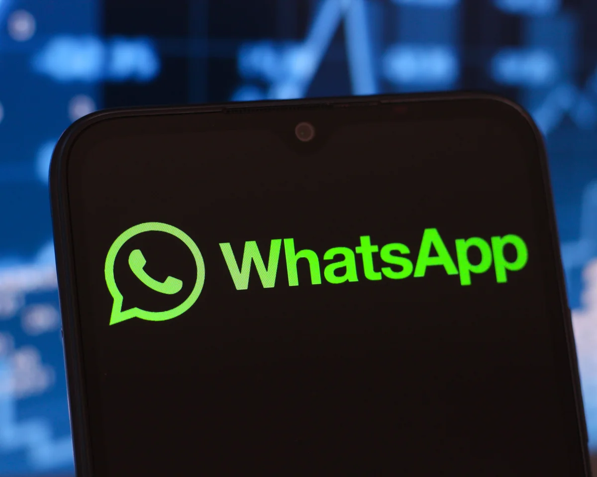 How to filter WhatsApp group message data specifically for WhatsApp Cloud Control follower marketing